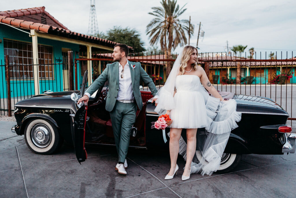 A Vintage Sure Thing Chapel Elopement That’s All Glitter, Glam, and True Love Vibes