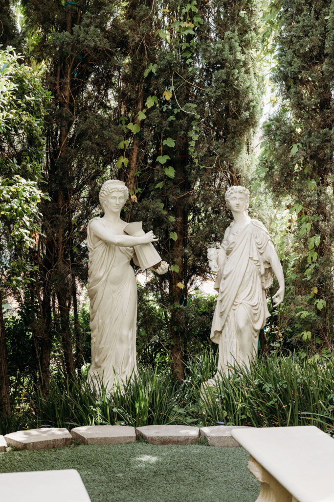 beautiful ceremony details