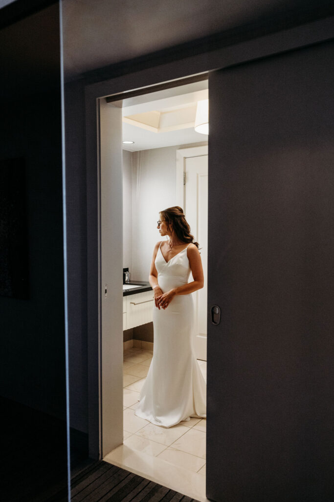 A Modern & Classic Las Vegas Wedding at That Chapel Downtown