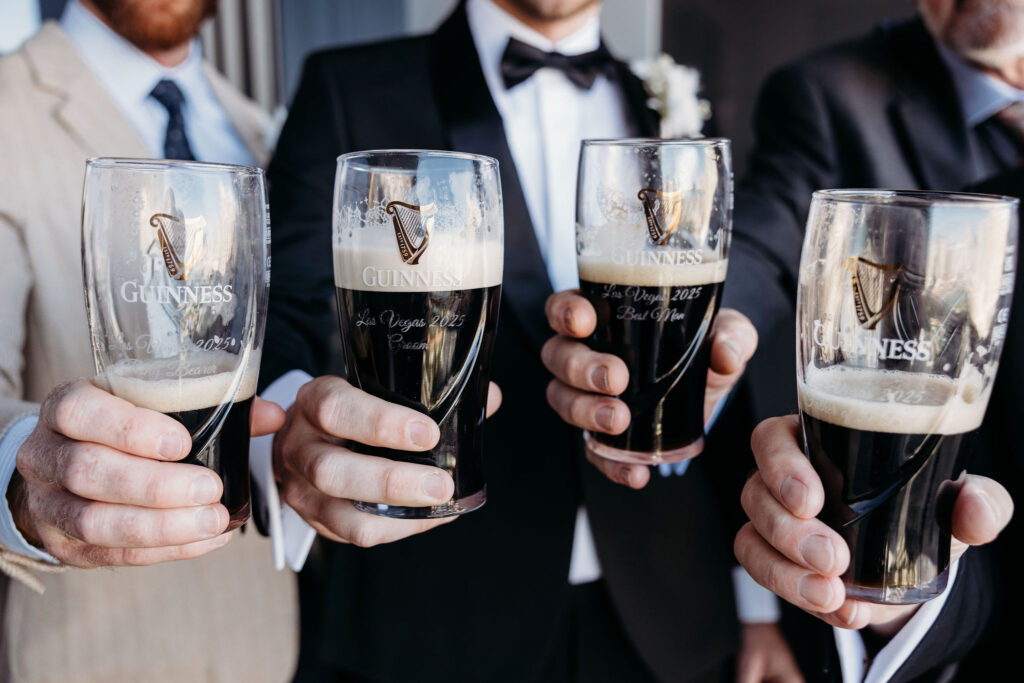 A Modern & Classic Las Vegas Wedding at That Chapel Downtown