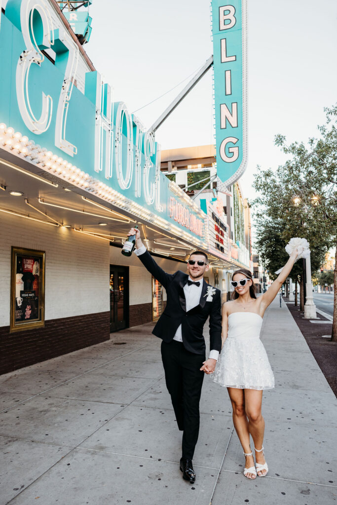A Modern & Classic Las Vegas Wedding at That Chapel Downtown