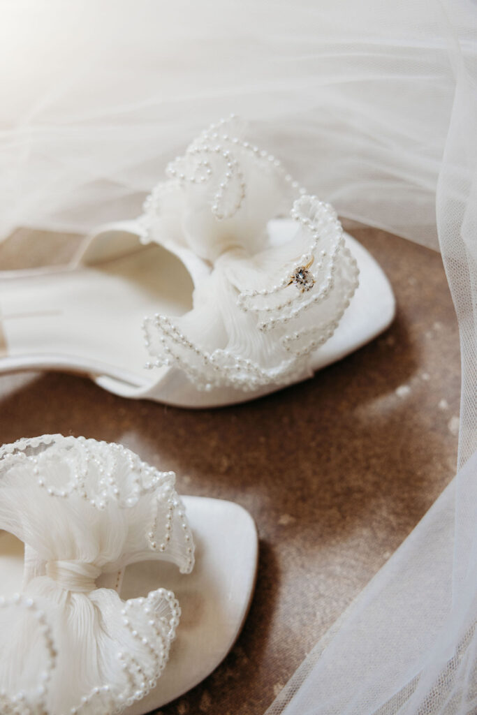 Rachel & Shadaveon’s Warm, Colorful Fall Wedding at Springs Preserve