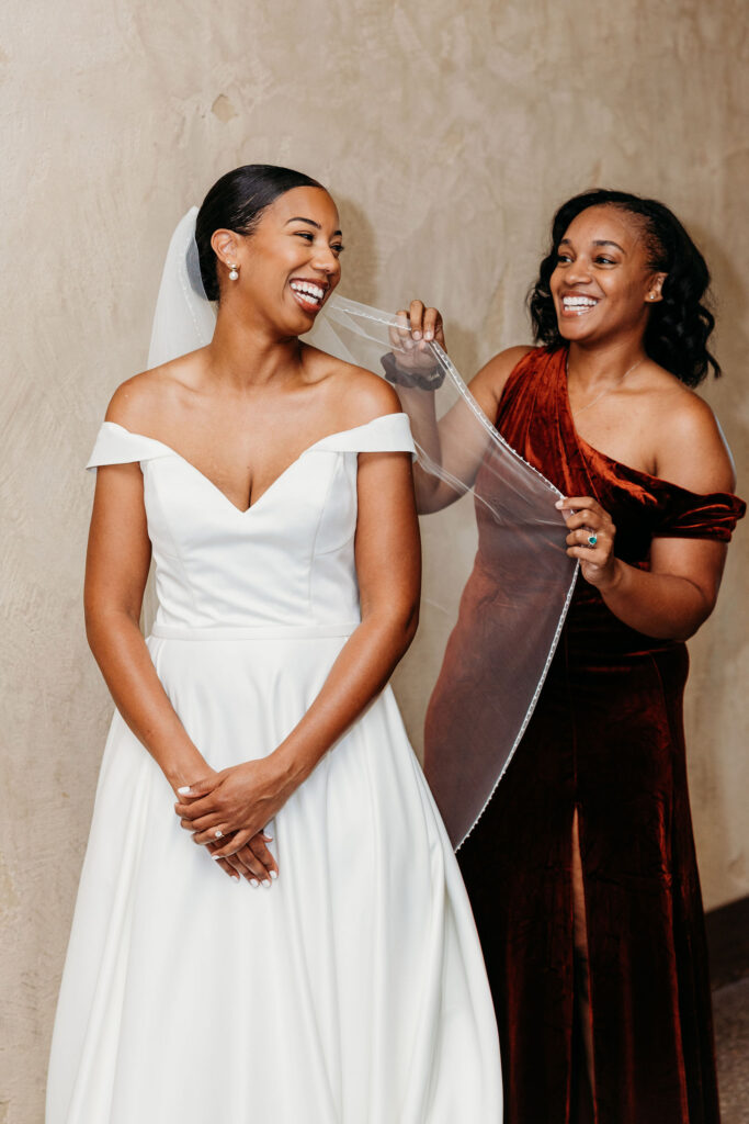 Rachel & Shadaveon’s Warm, Colorful Fall Wedding at Springs Preserve