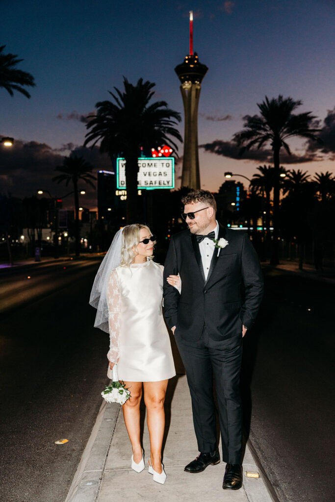 Vintage Vegas Romance: Molly & Mitch’s Little White Chapel Elopement