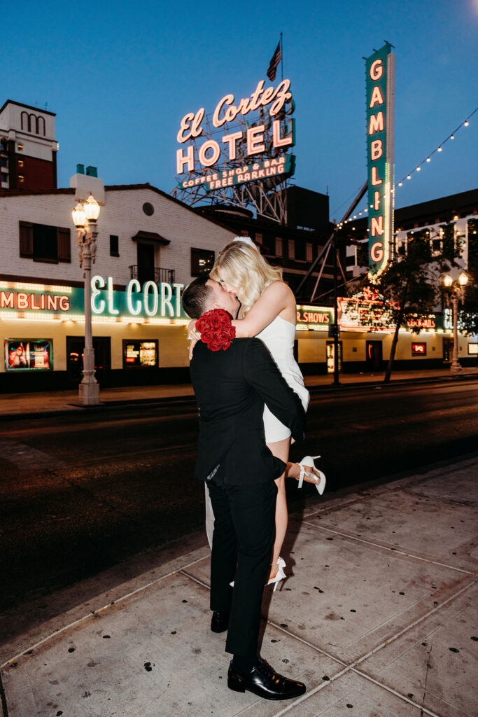 cute picture of the newly married couple kissing