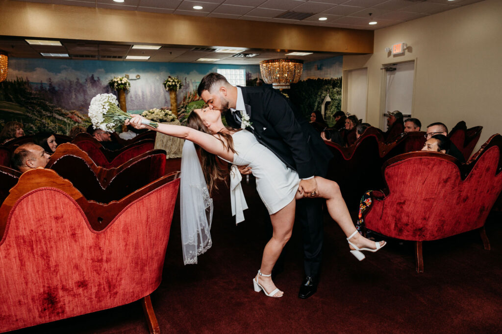 The Ultimate Guide to an Amazing Little White Chapel Elopement in Las Vegas