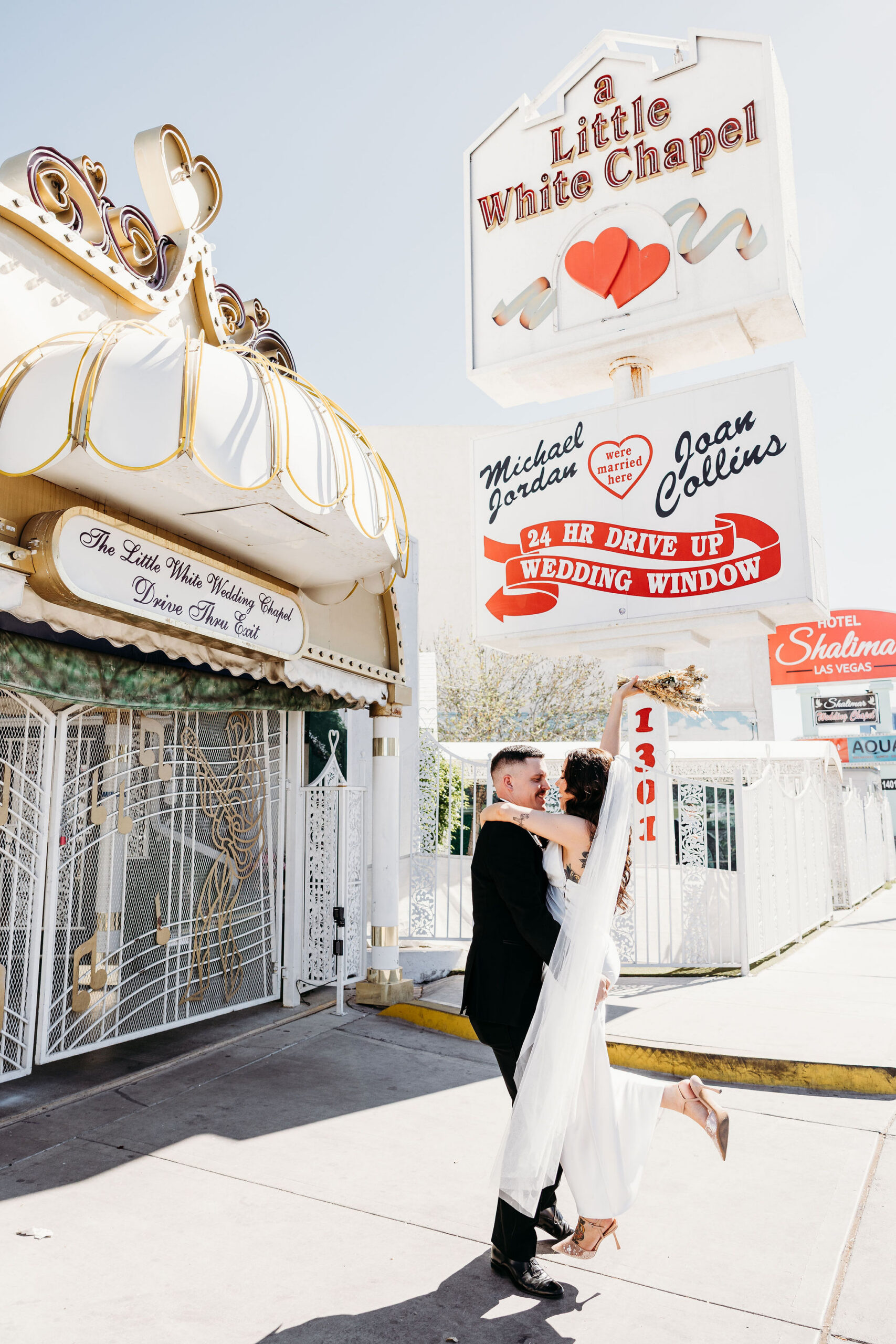 Cute picture of the newlyweds kissing