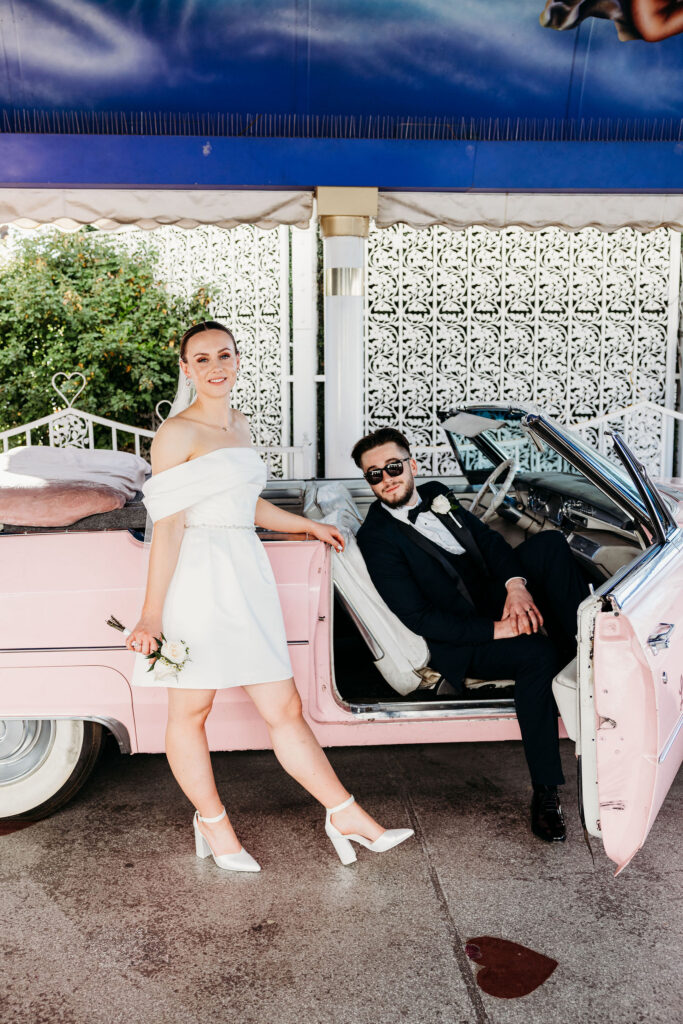 The Ultimate Guide to an Amazing Little White Chapel Elopement in Las Vegas