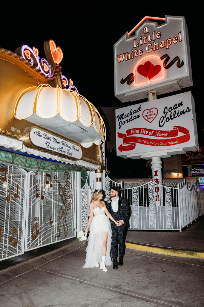 The Ultimate Guide to an Amazing Little White Chapel Elopement in Las Vegas
