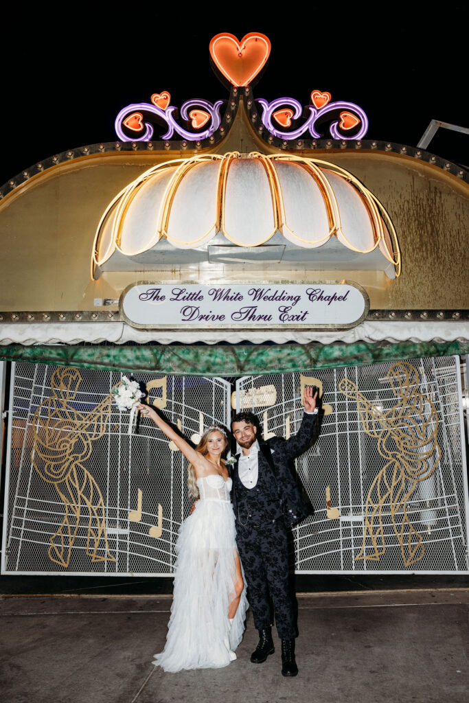 fun bridal portraits in las vegas