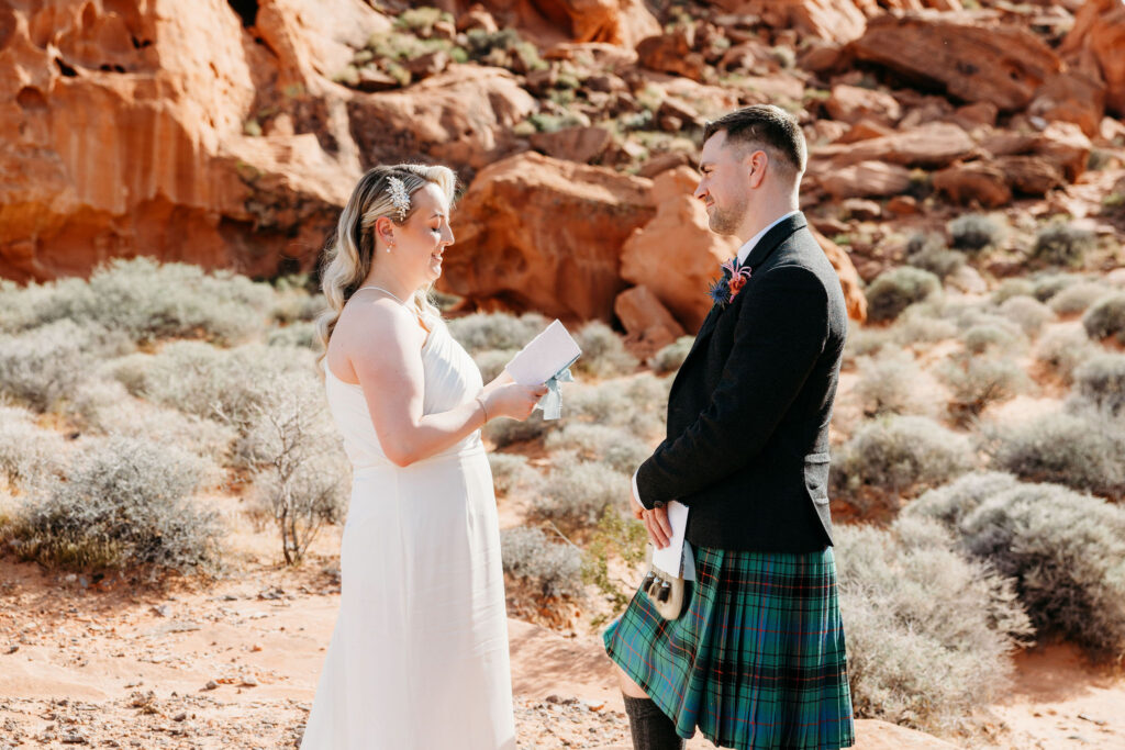 intimate elopement ceremony in las vegas