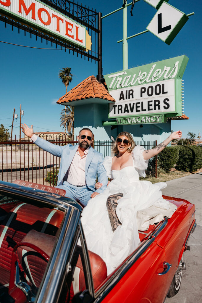 fun golden hour portraits in las vegas