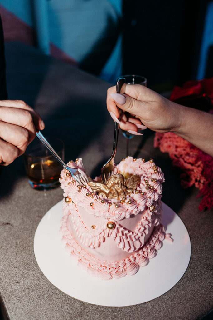 picture of the ow renewal cake