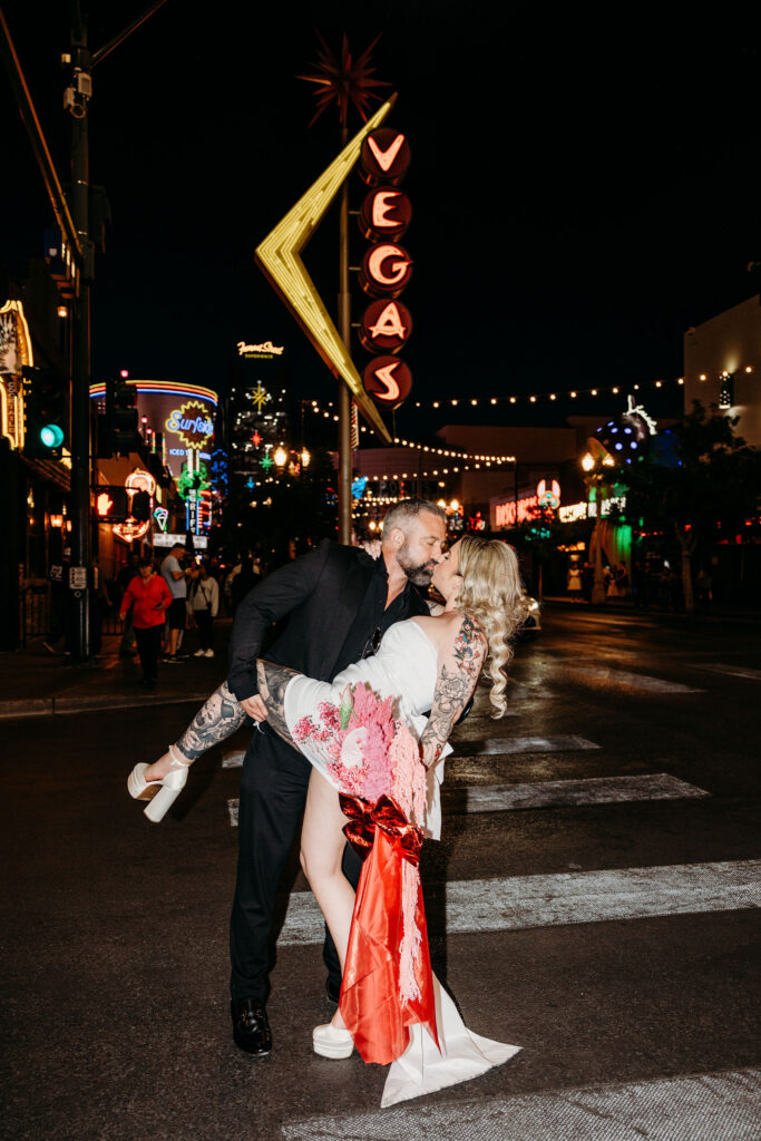 A Vintage Hollywood Glam Las Vegas Vow Renewal at Showgirl House and Sure Thing Too