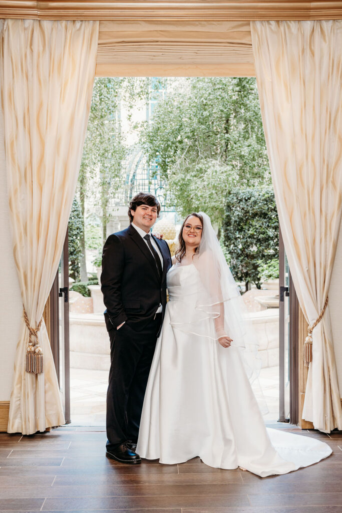 A Beautiful Wedding at The Venetian Las Vegas | Amanda & Doug