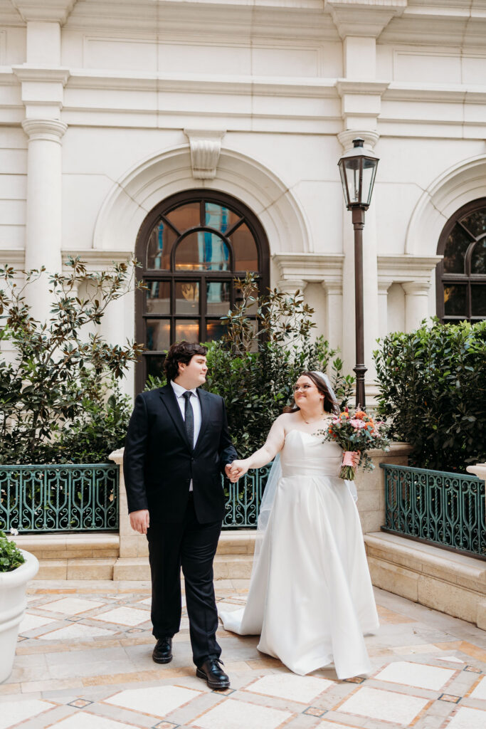 A Beautiful Wedding at The Venetian Las Vegas | Amanda & Doug