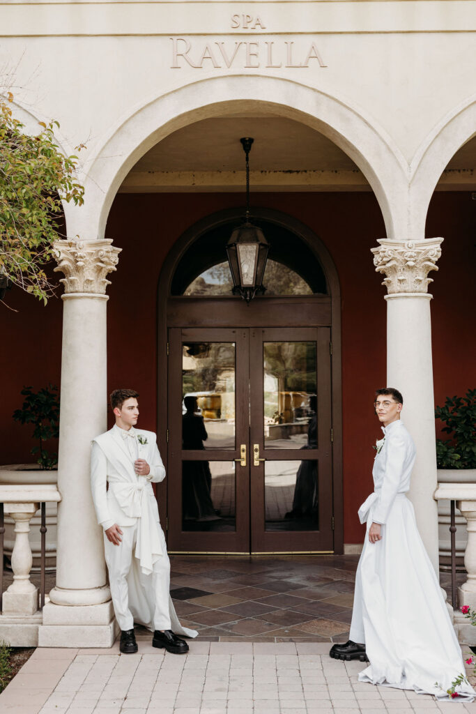 A Classic Hilton Lake Las Vegas Wedding with Private Vows & Timeless Style