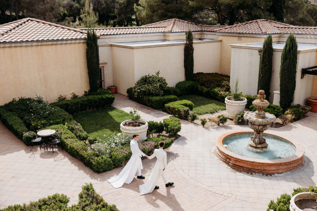 romantic bridal portraits in las vegas