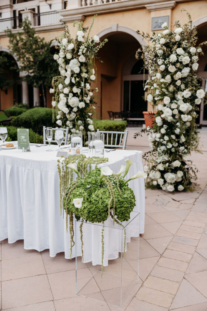 romantic wedding reception decor