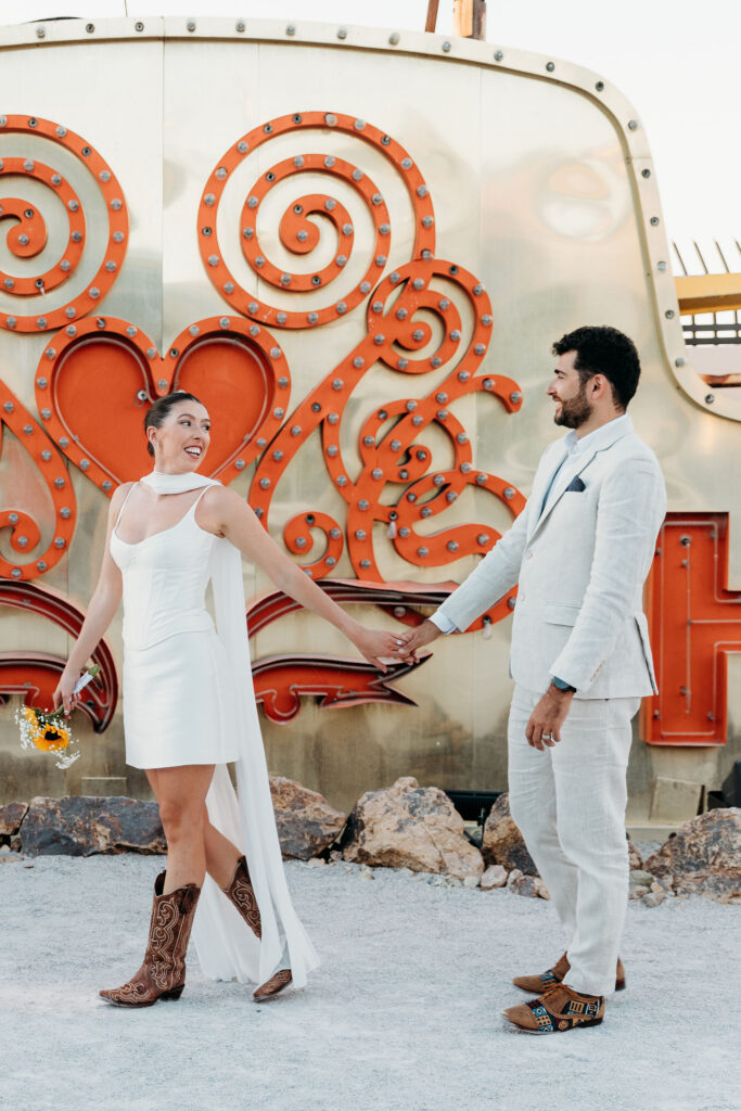 A Classic Las Vegas Elopement at Love Story Wedding Chapel