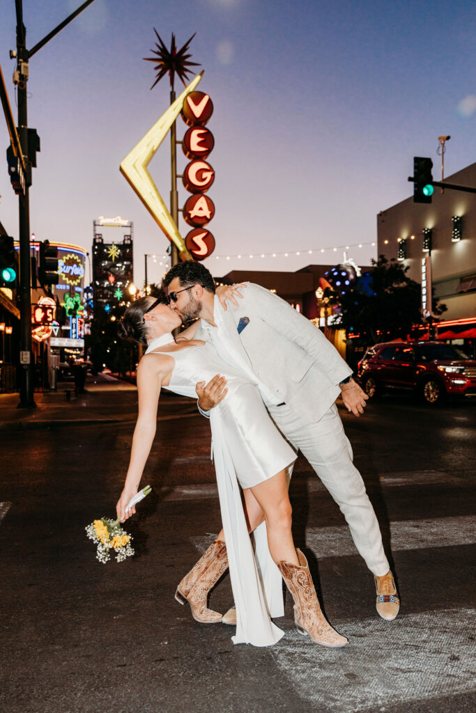 beautiful portrait of the newlyweds in DTLV