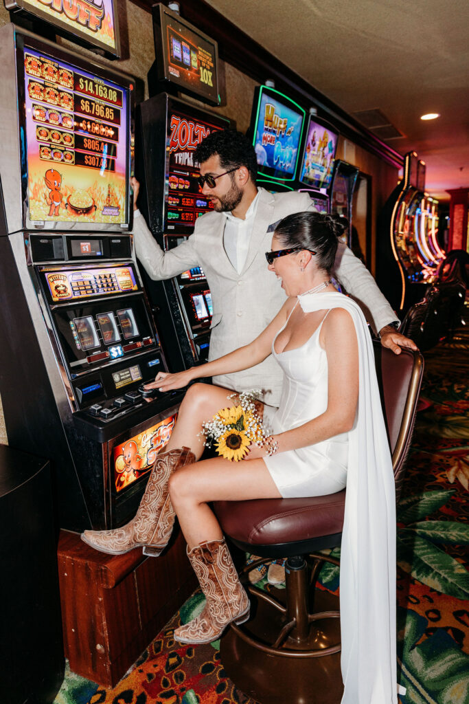 A Classic Las Vegas Elopement at Love Story Wedding Chapel